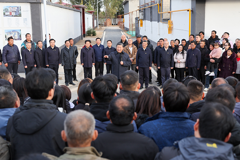 习近平在北京河北考察灾后恢复重建工作时强调 再接再厉抓好灾后恢复重建 确保广大人民群众安居乐业温暖过冬