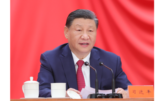 习近平：朝着建成科技强国的宏伟目标奋勇前进