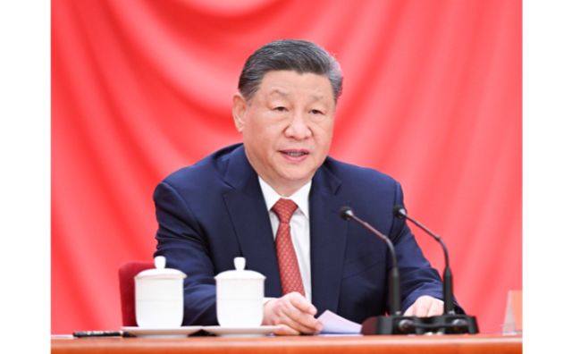 庆祝中华全国总工会成立100周年暨全国劳动模范和先进工作者表彰大会隆重举行 习近平发表重要讲话